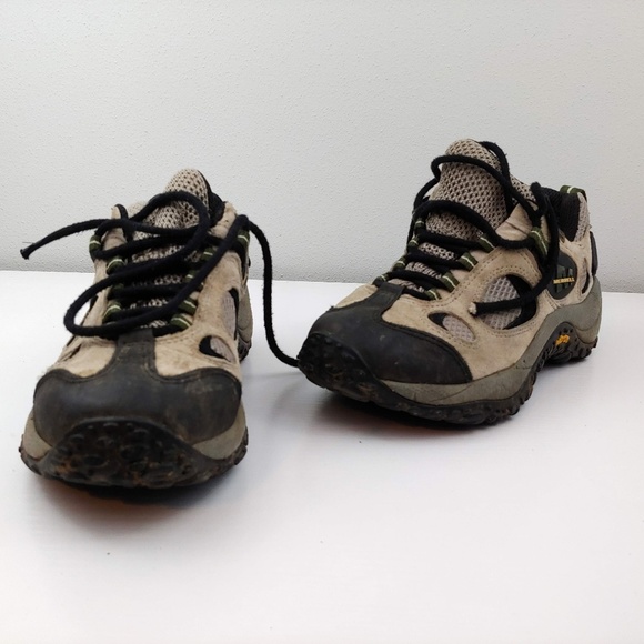 Merrell Other - Mens 7.5 Merrell Vibram tennis shoe gray tan suede